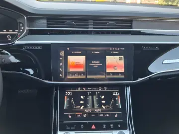 Audi A8 55 TFSI quattro Tiptronic MHEV
