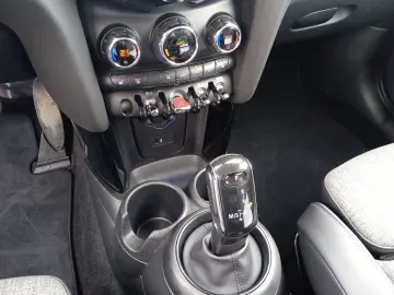 Cooper 1.5 LED Sitzheizung PDC Tempomat Klimaaut