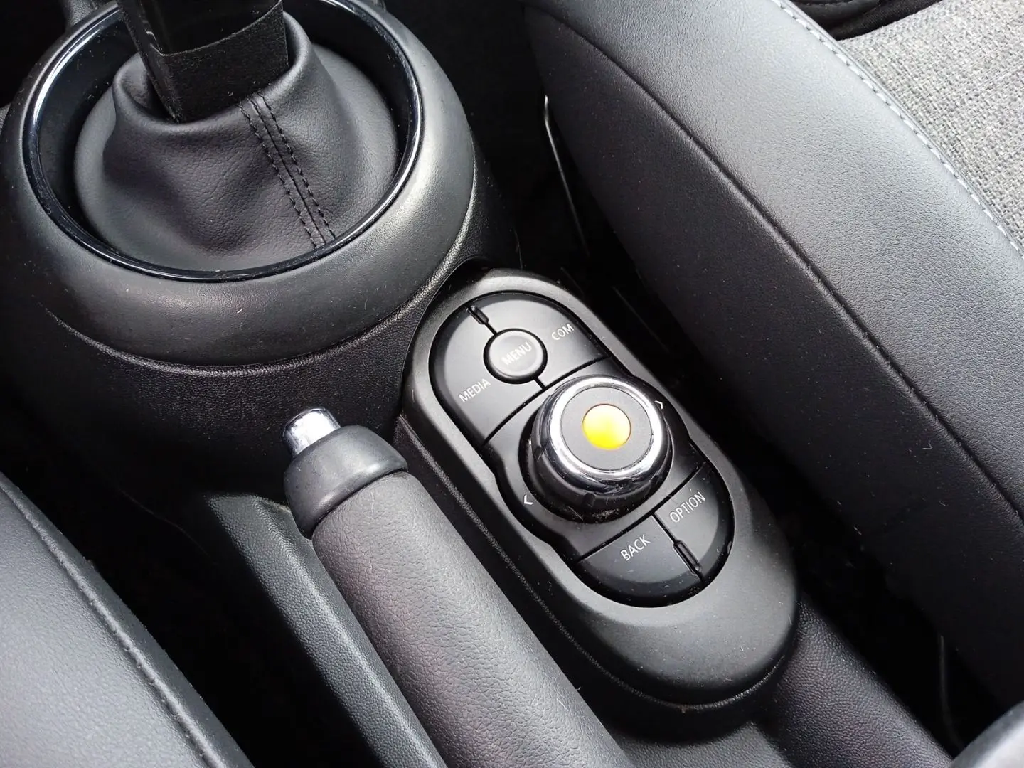 Cooper 1.5 LED Sitzheizung PDC Tempomat Klimaaut