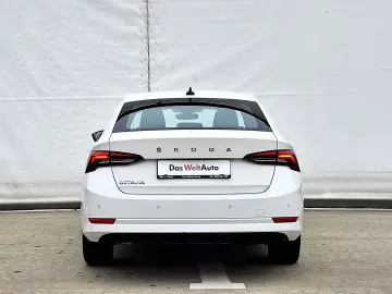 Skoda Octavia 2.0 TDI DSG Ambition