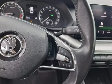 Skoda Octavia 2.0 TDI DSG Ambition