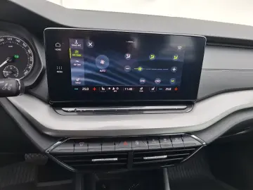 Skoda Octavia 2.0 TDI DSG Ambition