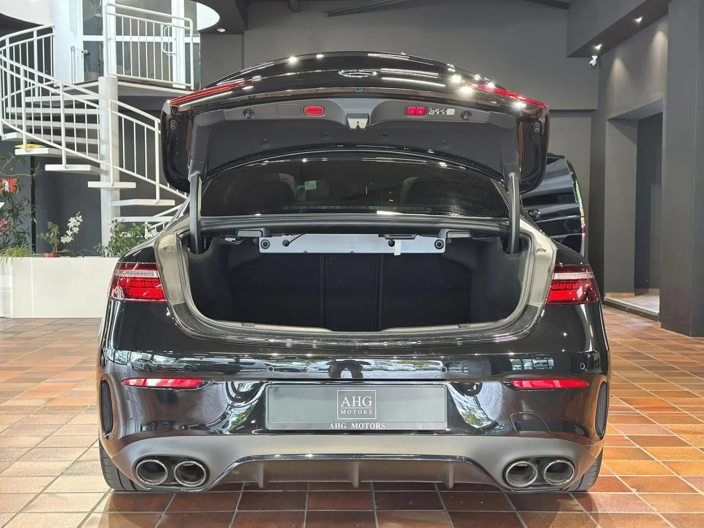 E 53 AMG 4M COUPE SPORTABGAS DISTRO PANO 360  HE