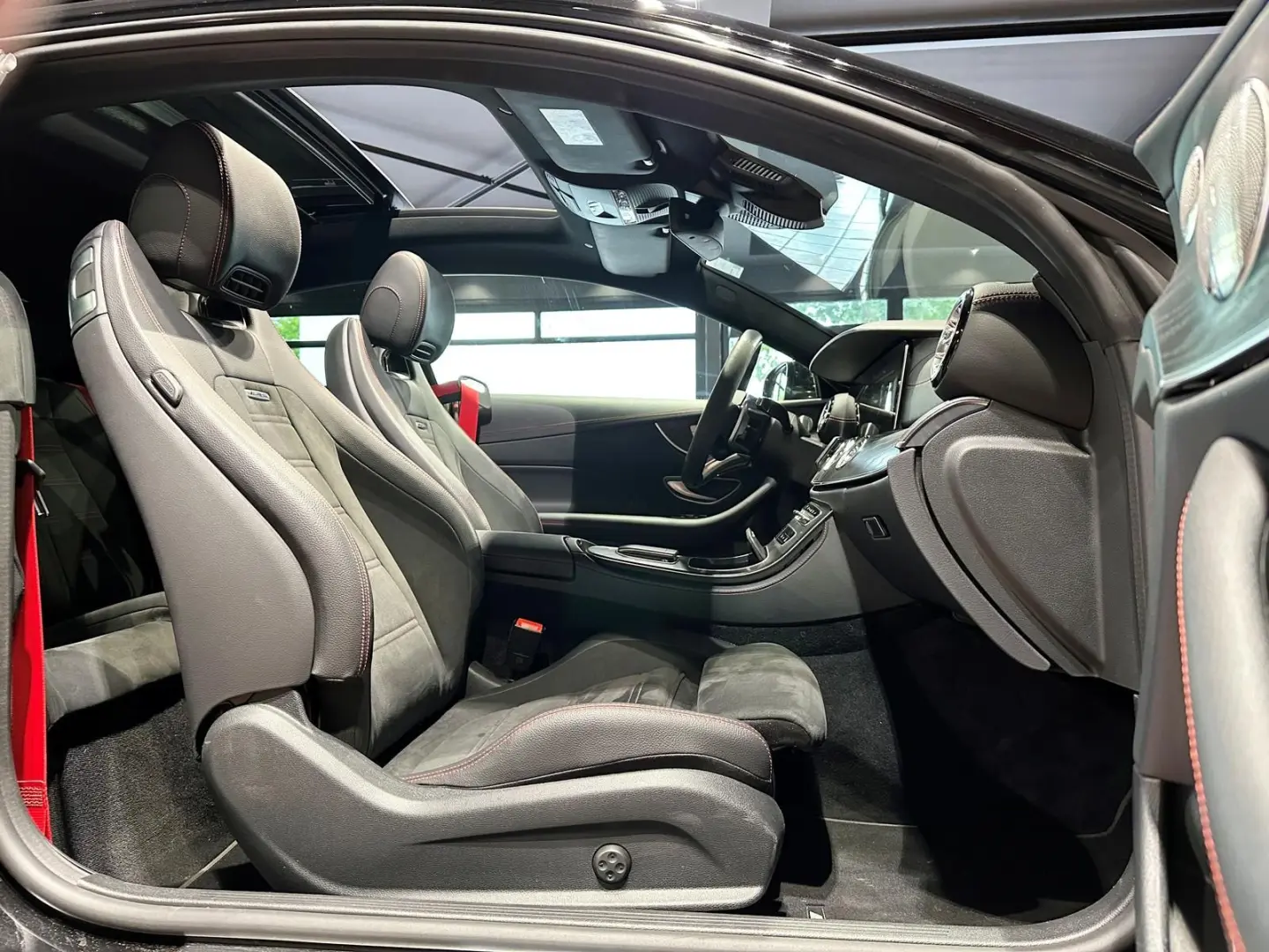 E 53 AMG 4M COUPE SPORTABGAS DISTRO PANO 360  HE