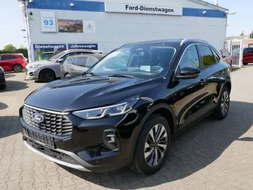 Kuga Hybrid Titanium