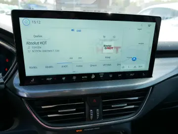 Kuga Hybrid Titanium