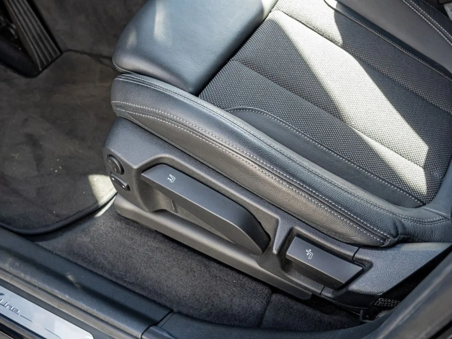 X3 xDrive20i xLine HUD LED NAVI KAMERA SHZ PDC