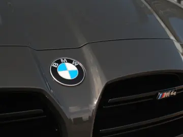 M4 Coupé   M Race Track   Individual   Carbon