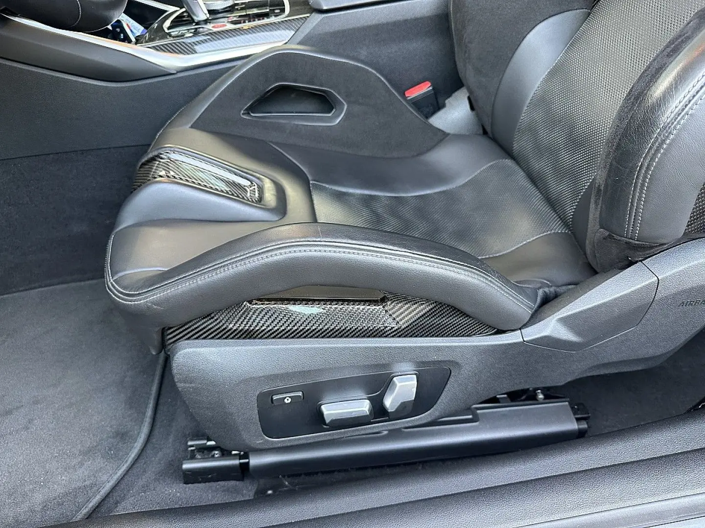 M4 Competition M xDrive Aut. M-Carbon Schalen...