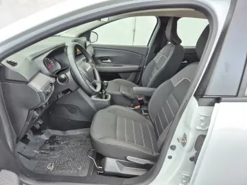 Dacia Sandero EXPRESSION 1.0 TCE 90 CP 2024