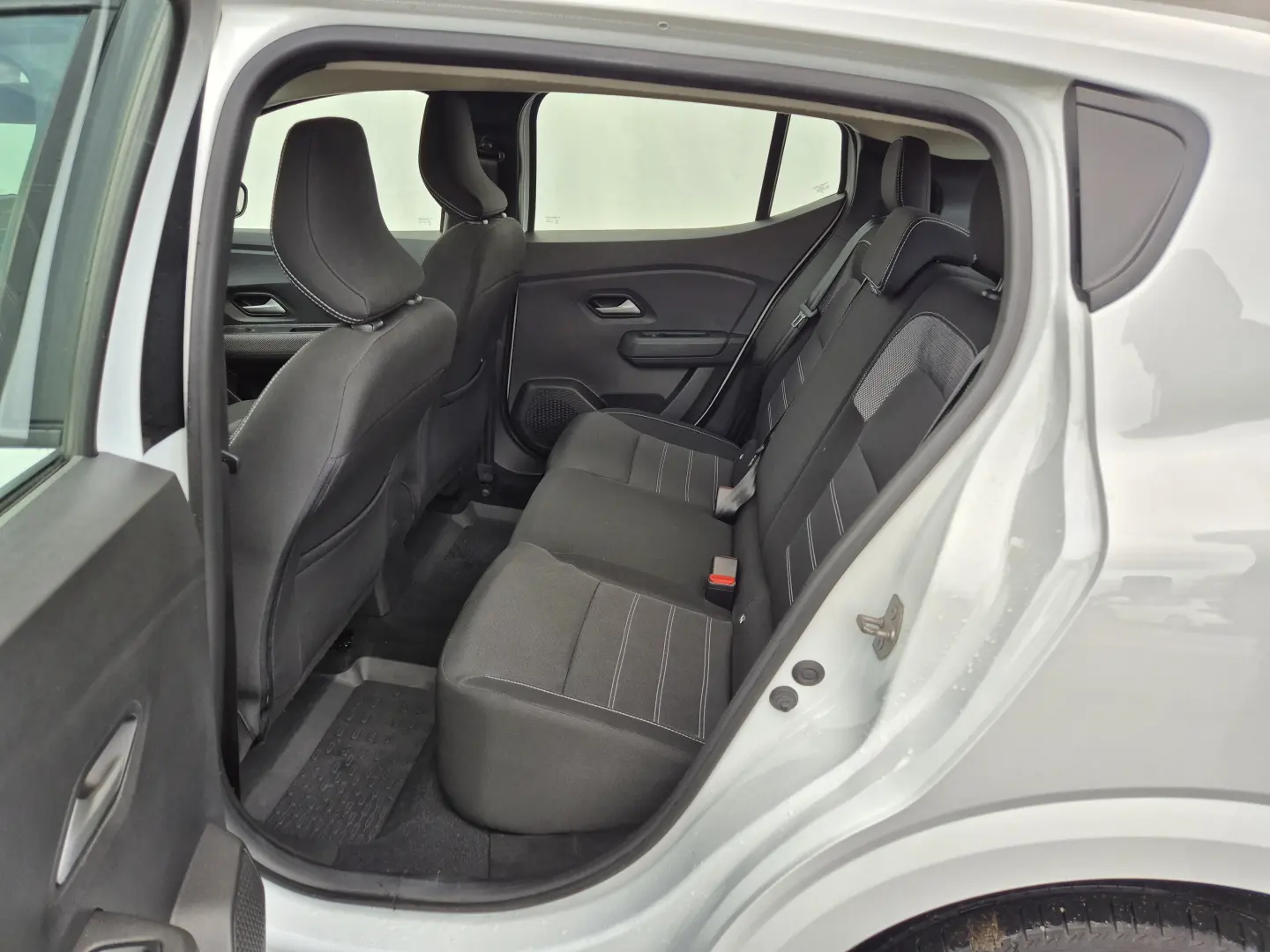 Dacia Sandero EXPRESSION 1.0 TCE 90 CP 2024