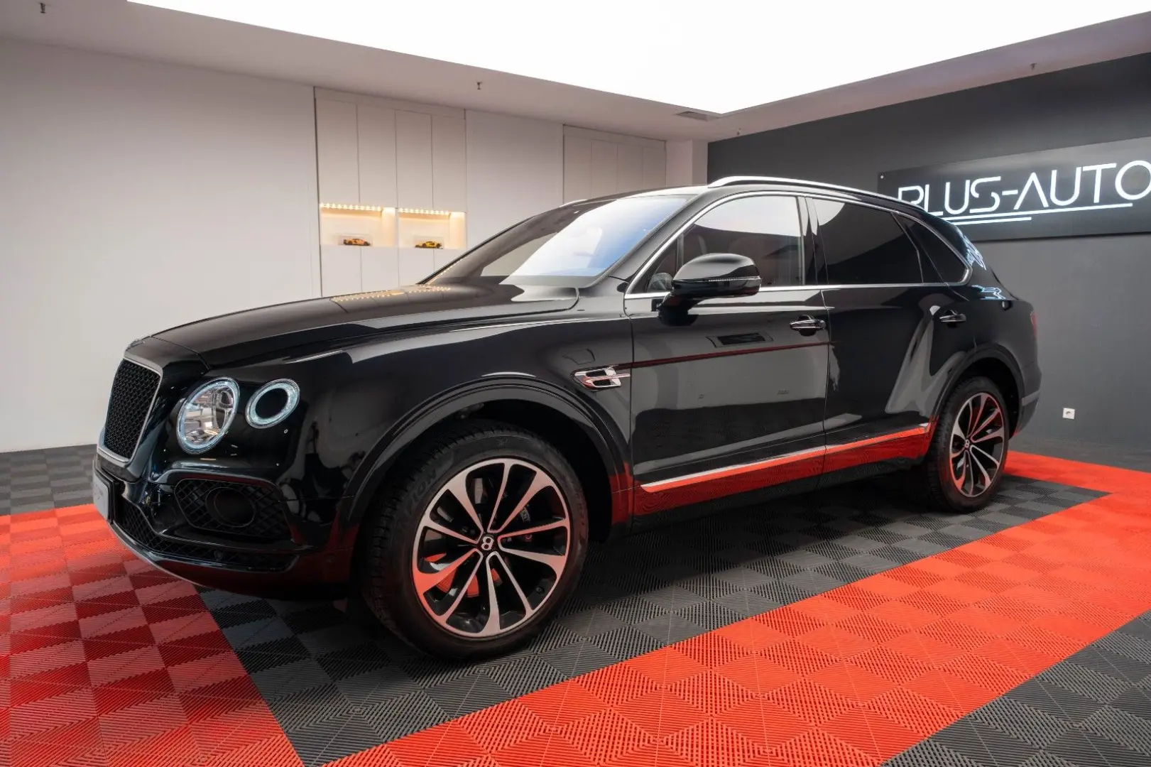 Bentayga 4.0 V8 4WD Autom.