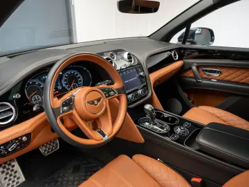 Bentayga 4.0 V8 4WD Autom.