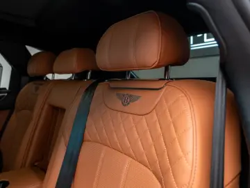 Bentayga 4.0 V8 4WD Autom.