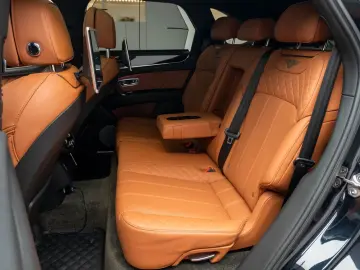 Bentayga 4.0 V8 4WD Autom.