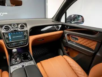 Bentayga 4.0 V8 4WD Autom.