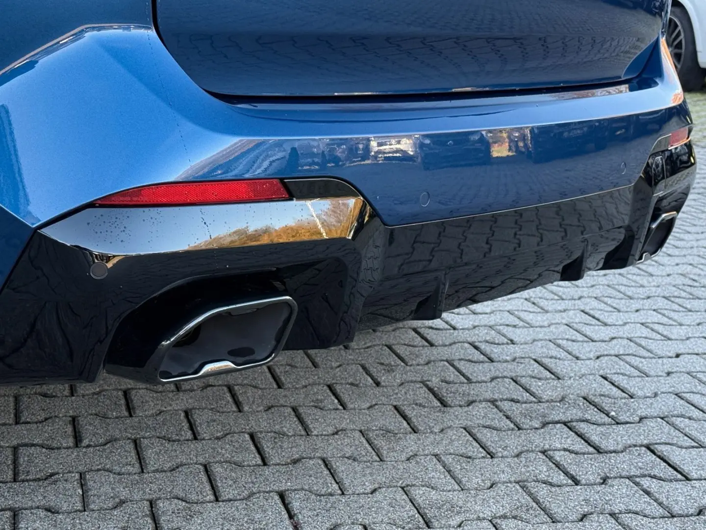 X3 M40d LEDER PANO STNDH HUD ACC 360 LASER HK 21