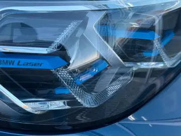 X3 M40d LEDER PANO STNDH HUD ACC 360 LASER HK 21