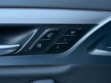 X3 M40d LEDER PANO STNDH HUD ACC 360 LASER HK 21