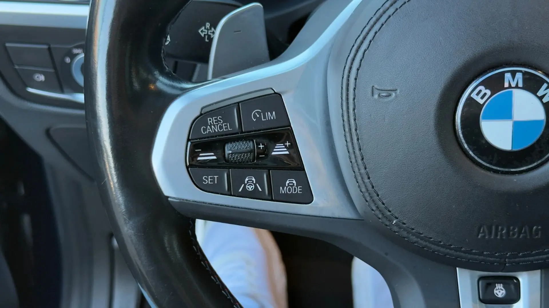 X3 M40d LEDER PANO STNDH HUD ACC 360 LASER HK 21