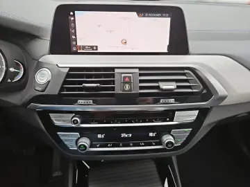 X3 M40i xDrive LED NAVI DAB HUD LiveCockpit eGSD