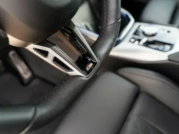 X3 20d xDrive M-Sport AHK PANO HuD ACC KoZg 360