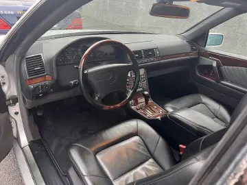 Mercedes-Benz CL 600