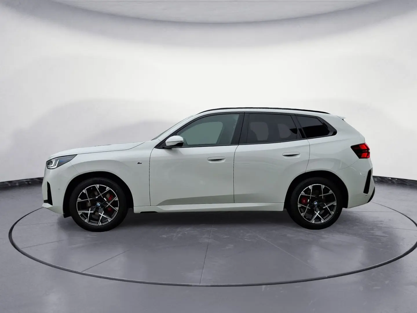 X3 xDrive20iA M SPORT PRO AHK Iconic Glow Adapti