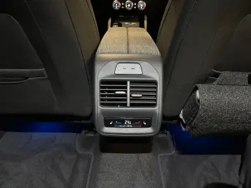 Superb Lim. 2.0 TDI DSG 4x4 Selection HeadUp 360