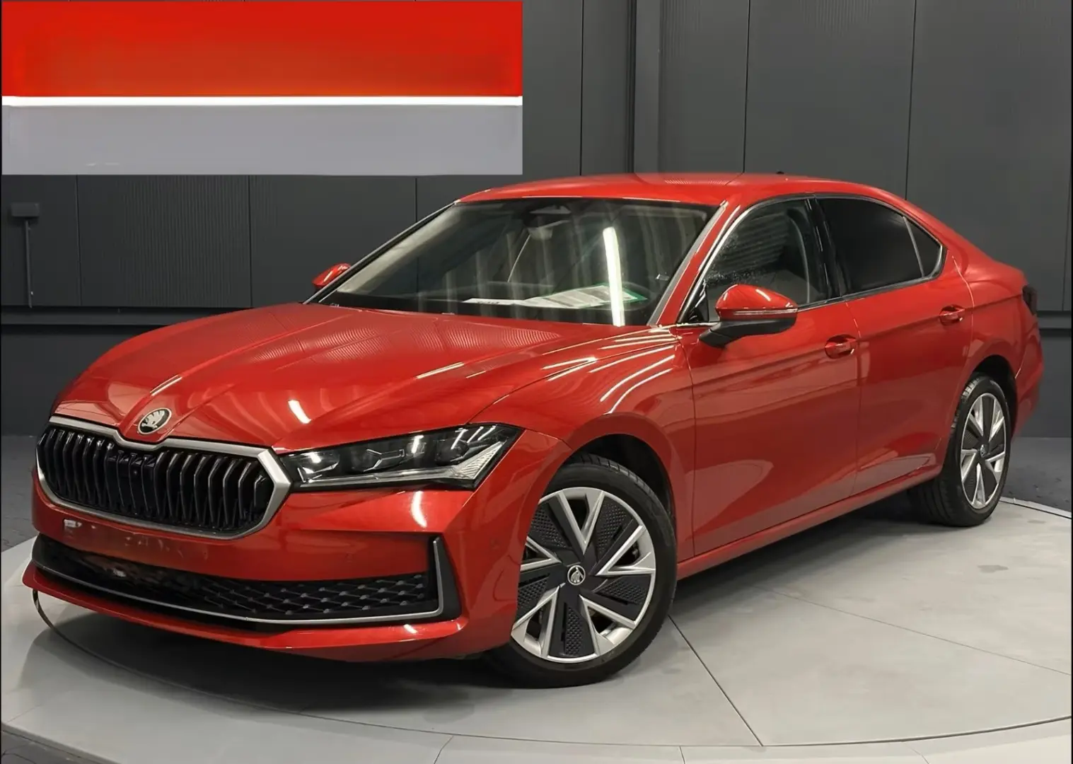 Superb Lim. 2.0 TDI DSG 4x4 Selection HeadUp 360