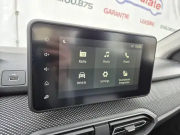 Dacia Sandero EXPRESSION 1.0 TCE 90 CP 2024