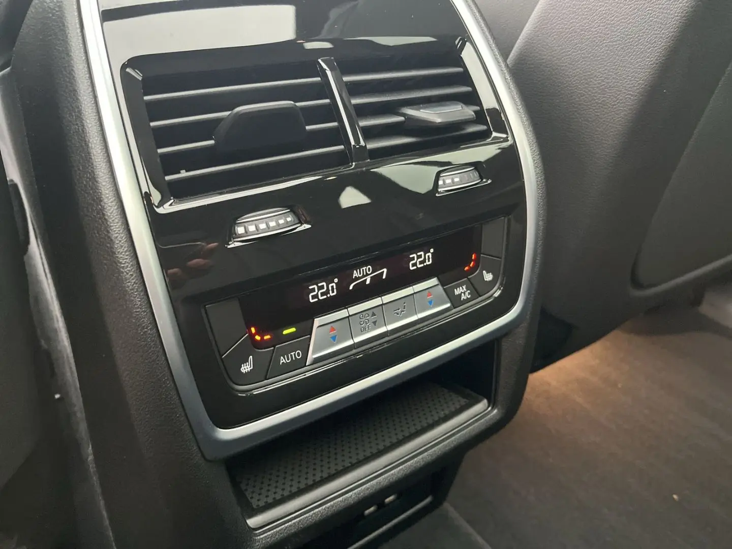 X5 xDrive 30d M Sport StandHZG AHK Panodach Navi