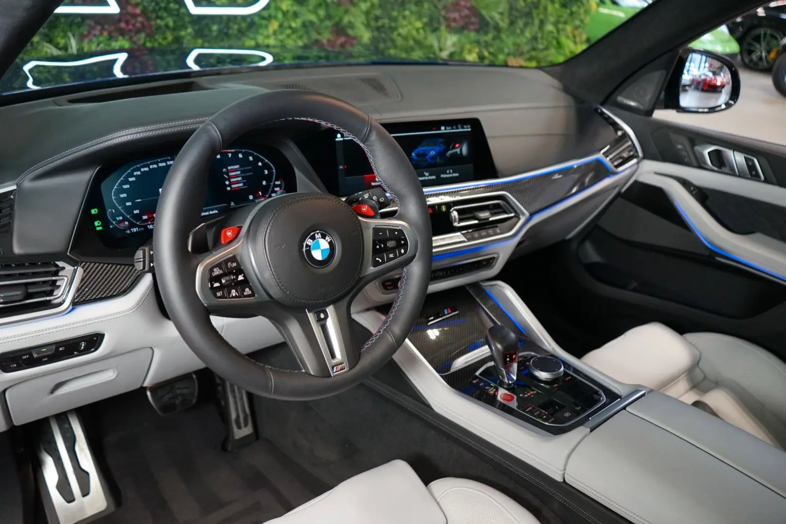 M COMPE xDRIVE TOW WARRANTY H K 76.942€ NETTO