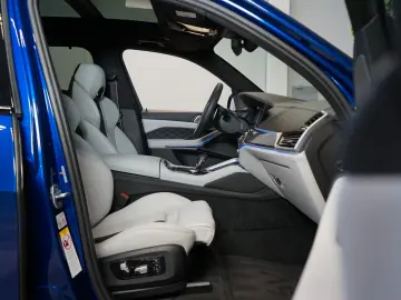 M COMPE xDRIVE TOW WARRANTY H K 76.942€ NETTO