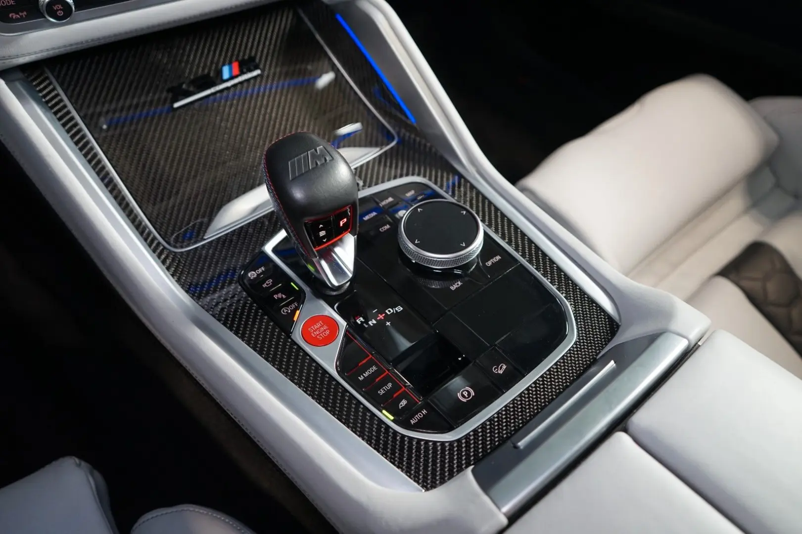 M COMPE xDRIVE TOW WARRANTY H K 76.942€ NETTO