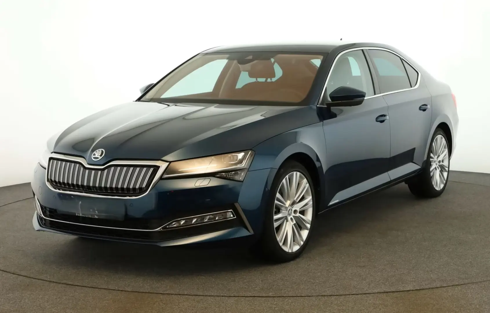 Superb Lim. 1.4 TSI Style iV #19Z#AHK#360 #LED#