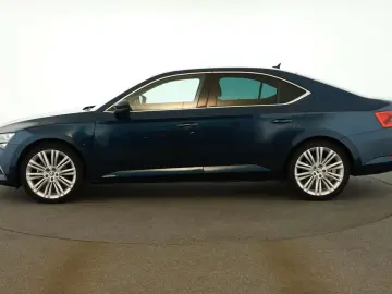 Superb Lim. 1.4 TSI Style iV #19Z#AHK#360 #LED#