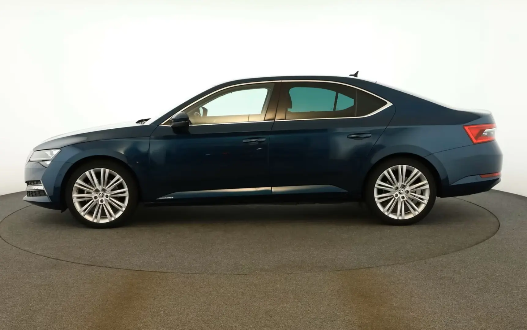 Superb Lim. 1.4 TSI Style iV #19Z#AHK#360 #LED#