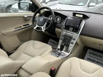 Volvo XC 60 D5 AWD Aut. Momentum