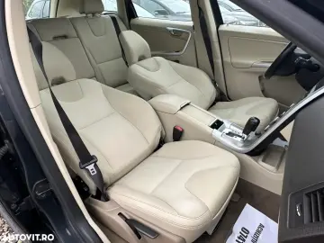 Volvo XC 60 D5 AWD Aut. Momentum