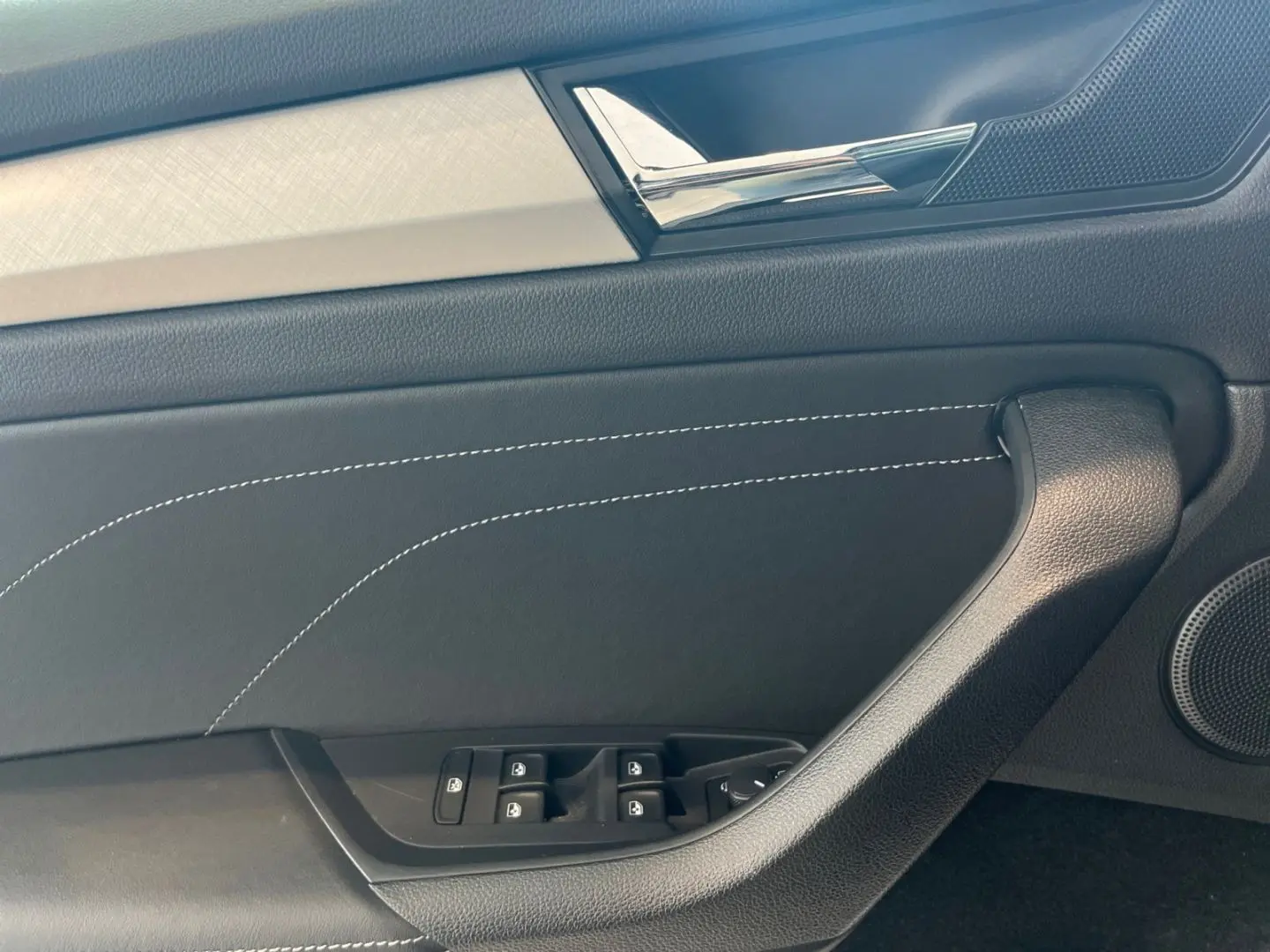 Kodiaq 1.5 TSI DSG Tour  AHK Sitzhz-hi el Heck