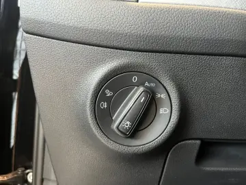 Kodiaq 1.5 TSI DSG Tour  AHK Sitzhz-hi el Heck