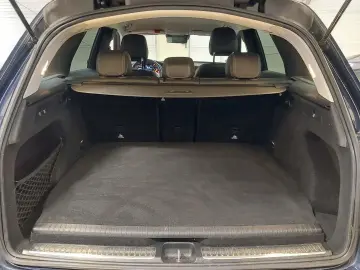 Mercedes-Benz GLC 300 de 4Matic 9G-Tronic