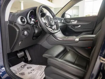 Mercedes-Benz GLC 300 de 4Matic 9G-Tronic