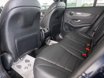 Mercedes-Benz GLC 300 de 4Matic 9G-Tronic