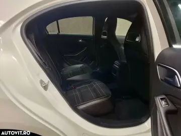 Mercedes-Benz A 180 CDI (BlueEFFICIENCY) 7G-DCT