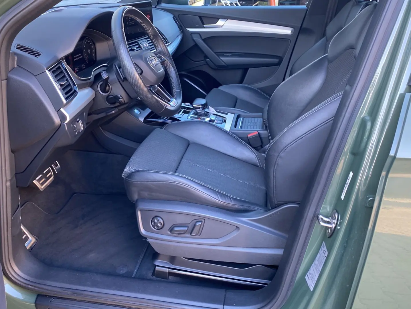 Q5 40 TDI quattro S line Sportback LED Leder