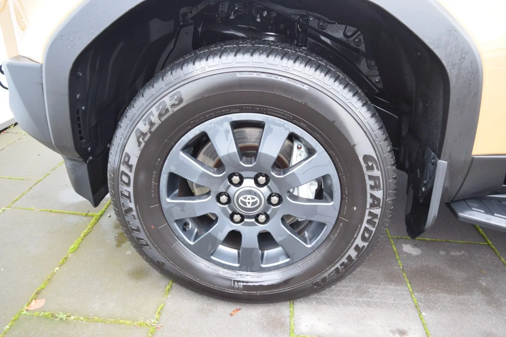 Land Cruiser 2 8 D-4D 150kW AWD First Edition