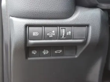 Land Cruiser 2 8 D-4D 150kW AWD First Edition