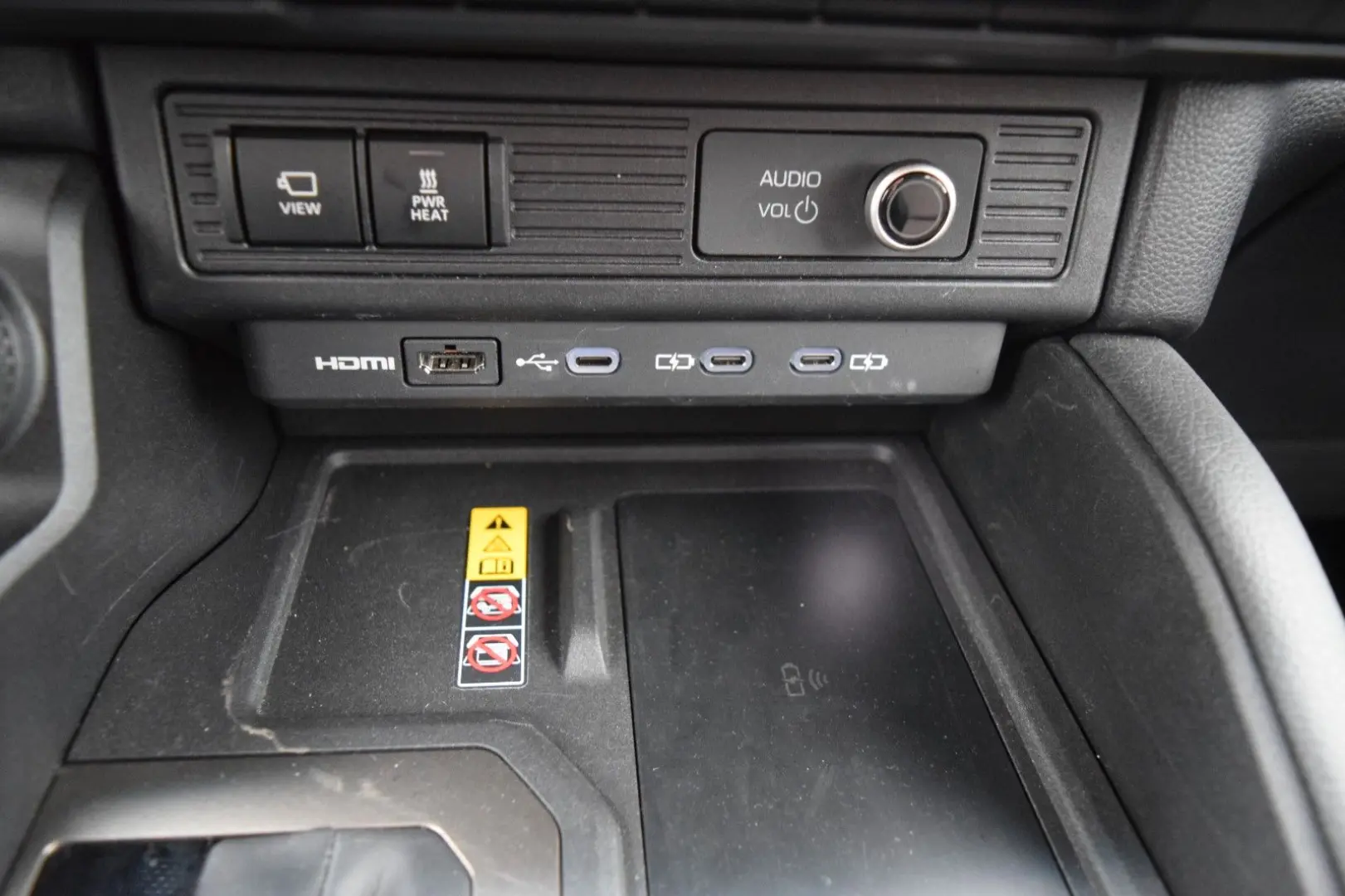 Land Cruiser 2 8 D-4D 150kW AWD First Edition